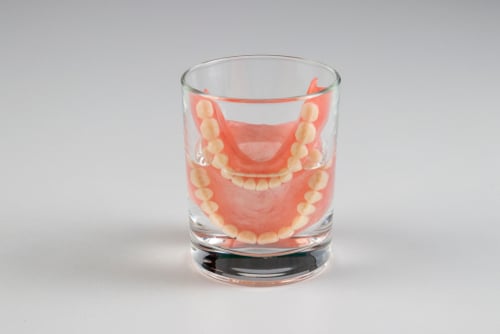 Beverly Hills Periodontist Comments on New Study that Examines New Ways to Disinfect Dentures